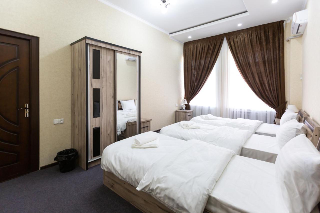 Light Hotel Taskent Exterior foto