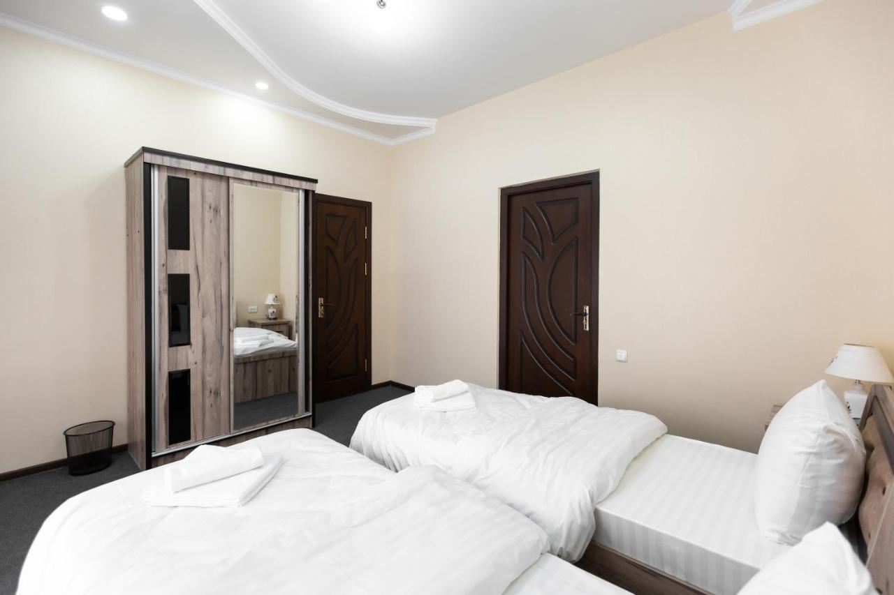 Light Hotel Taskent Exterior foto